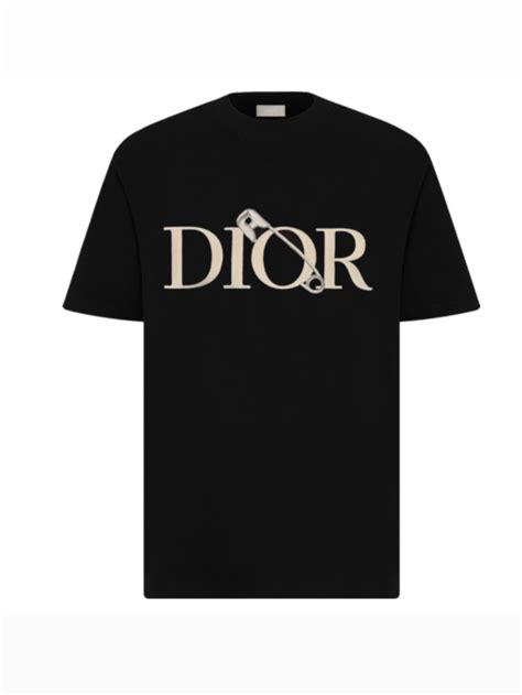 dior safety pin t-shirt|Tribute to Judy Blame .